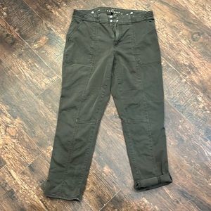 White House Black Market straight crop pants. Pretty green color. Size 12